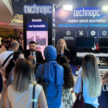 Technopc, TETZ Fuarı'nda Yapay Zekâ Destekli Eğitim Teknolojileriyle Yoğun İlgi Gördü